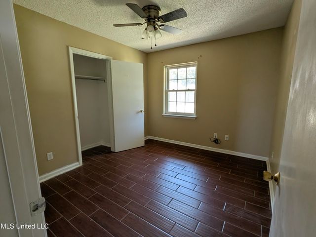 515 Spanish Acres Drive, Bay Saint Louis, MS 39520