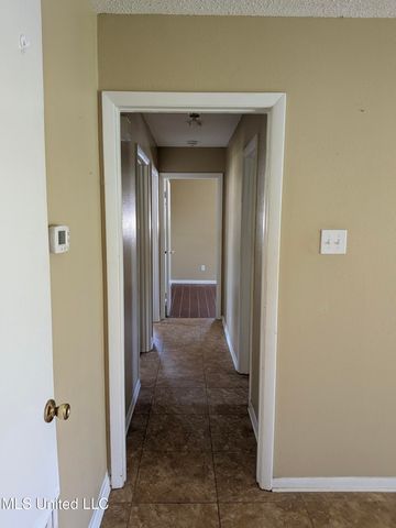 515 Spanish Acres Drive, Bay Saint Louis, MS 39520