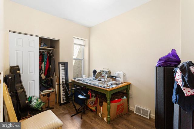 1910 N 17TH ST, Philadelphia, PA 19121