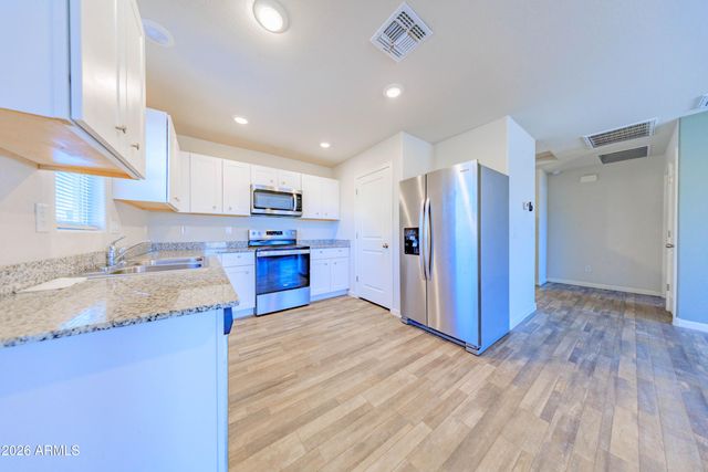 12245 W DELWOOD Drive, Arizona City, AZ 85123