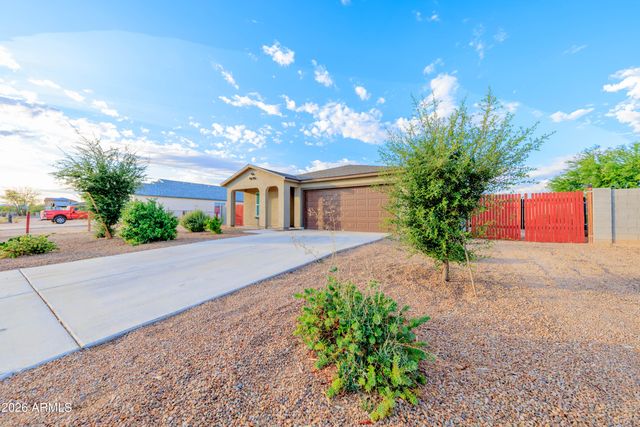 12245 W DELWOOD Drive, Arizona City, AZ 85123