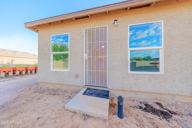 12245 W DELWOOD Drive, Arizona City, AZ 85123