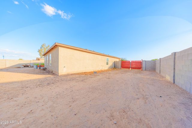 12245 W DELWOOD Drive, Arizona City, AZ 85123