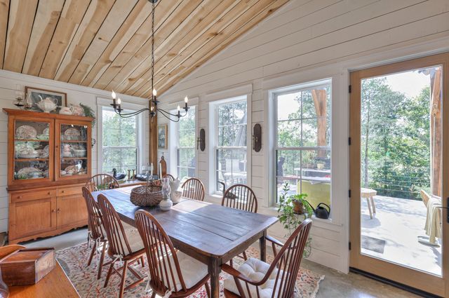 1106 Hwy 130w, Shelbyville, TN 37160