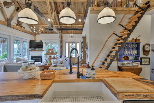 1106 Hwy 130w, Shelbyville, TN 37160