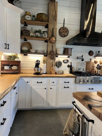 1106 Hwy 130w, Shelbyville, TN 37160