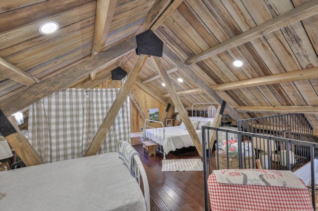 1106 Hwy 130w, Shelbyville, TN 37160