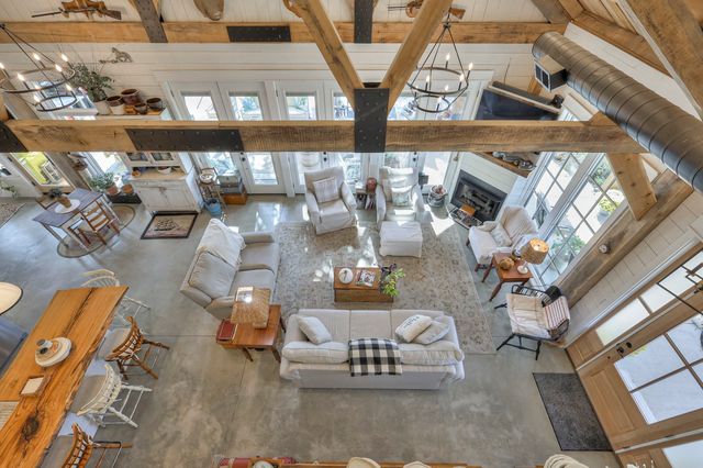 1106 Hwy 130w, Shelbyville, TN 37160