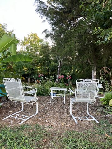 1106 Hwy 130w, Shelbyville, TN 37160