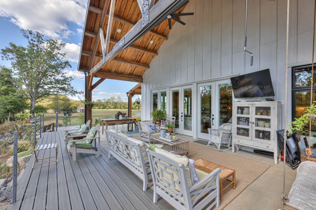 1106 Hwy 130w, Shelbyville, TN 37160