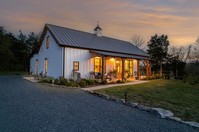 1106 Hwy 130w, Shelbyville, TN 37160