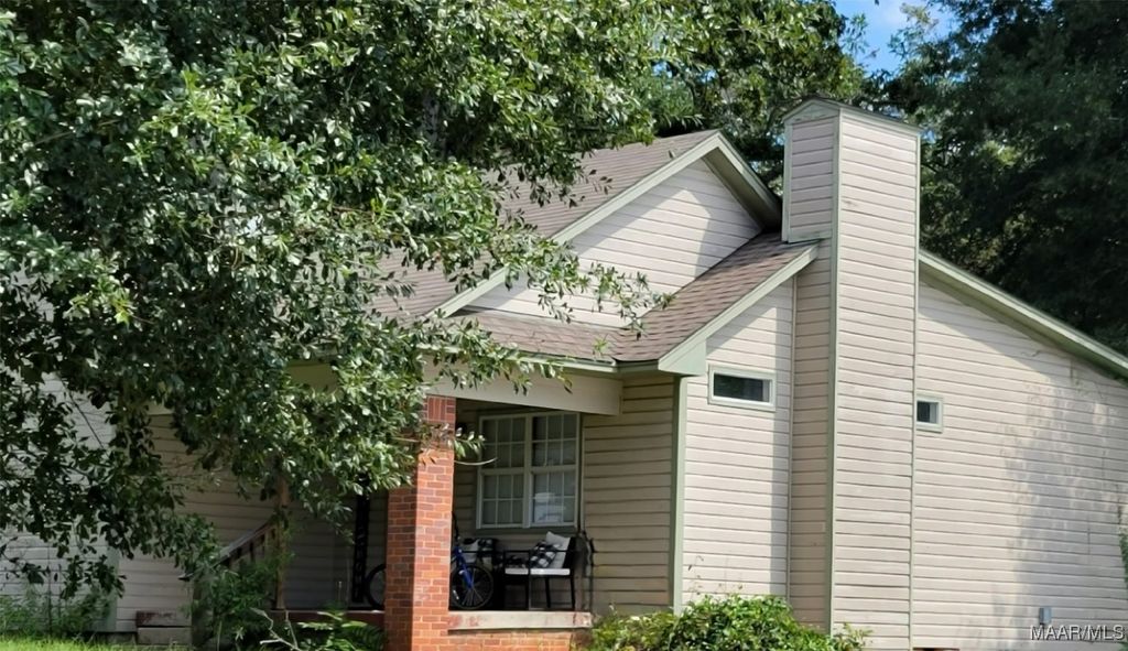 311 4th Street, Tallassee, AL 36078