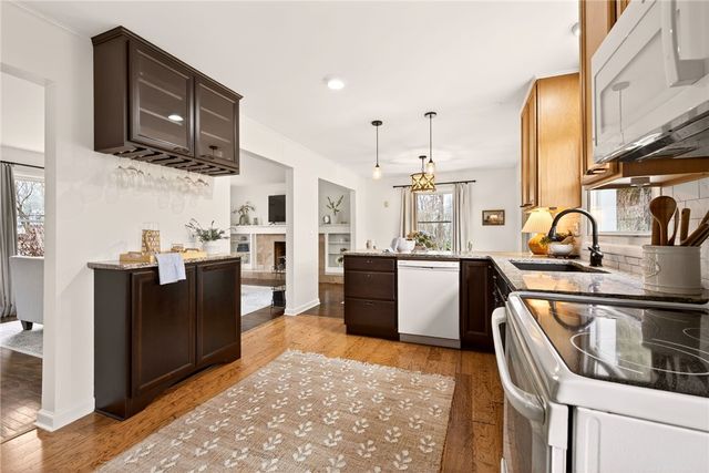 368 Marsh Road, Pittsford, NY 14534