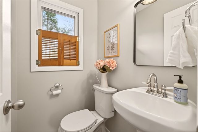 368 Marsh Road, Pittsford, NY 14534