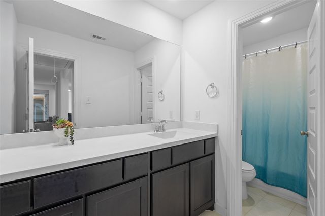 1136 Saddle Ridge Drive, Aubrey, TX 76227