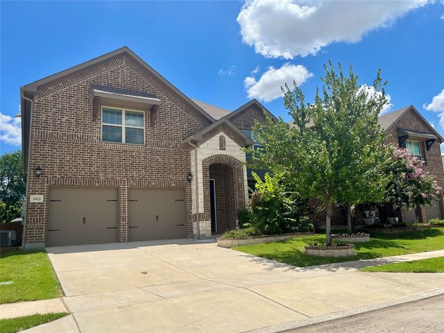 2432 Whispering Pines Drive, Fort Worth, TX 76177
