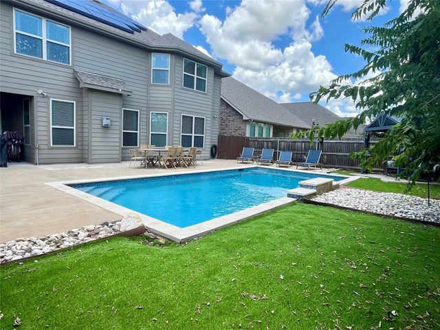 2432 Whispering Pines Drive, Fort Worth, TX 76177