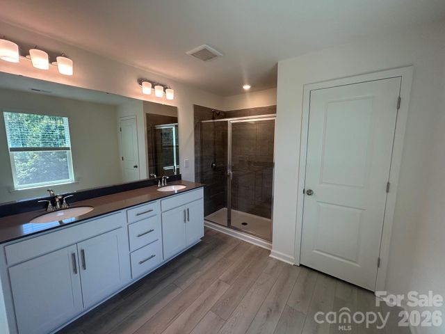 12555 Forager Place, Midland, NC 28107