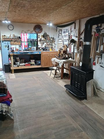 46 Private Road 160-190, Alton, MO 65606