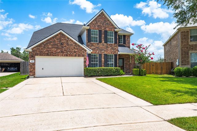3829 Houston Lake Drive, Pearland, TX 77581