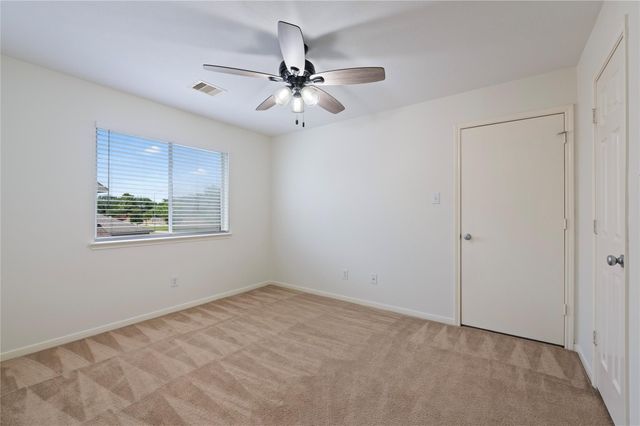 3829 Houston Lake Drive, Pearland, TX 77581