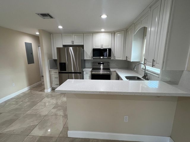 962 29th Street, West Palm Beach, FL 33407