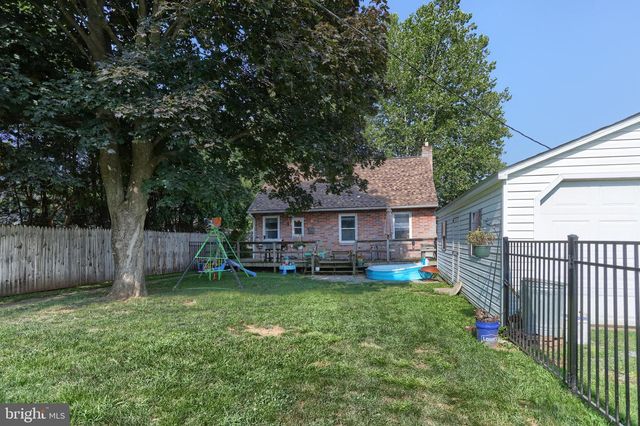 37 MORNINGSIDE AVE, Cleona, PA 17042