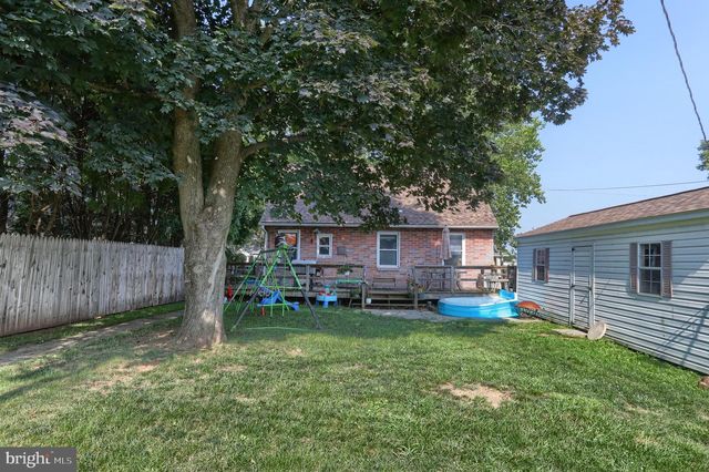 37 MORNINGSIDE AVE, Cleona, PA 17042
