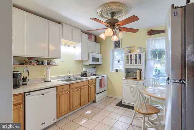 37 MORNINGSIDE AVE, Cleona, PA 17042