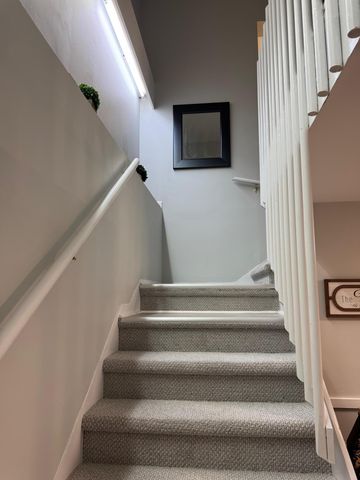 1131 Lincoln Avenue, Saint Paul, MN 55105