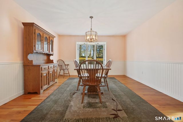 12 Hill Road, Old Saybrook, CT 06475