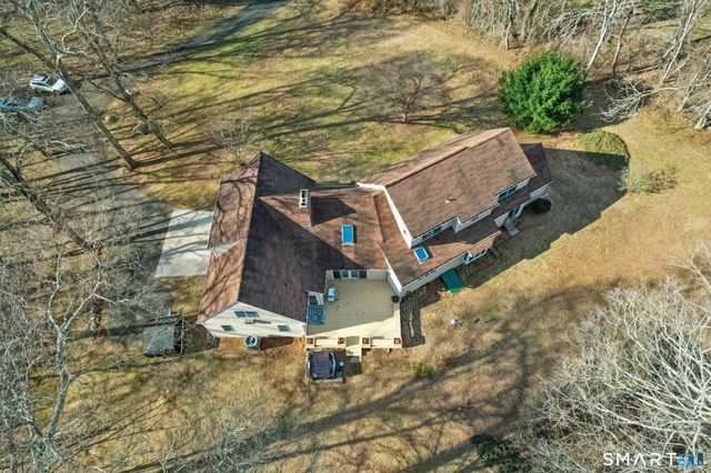 12 Hill Road, Old Saybrook, CT 06475