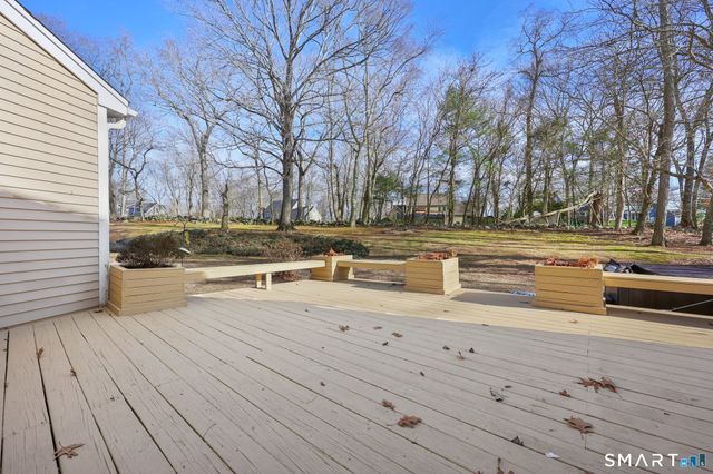 12 Hill Road, Old Saybrook, CT 06475