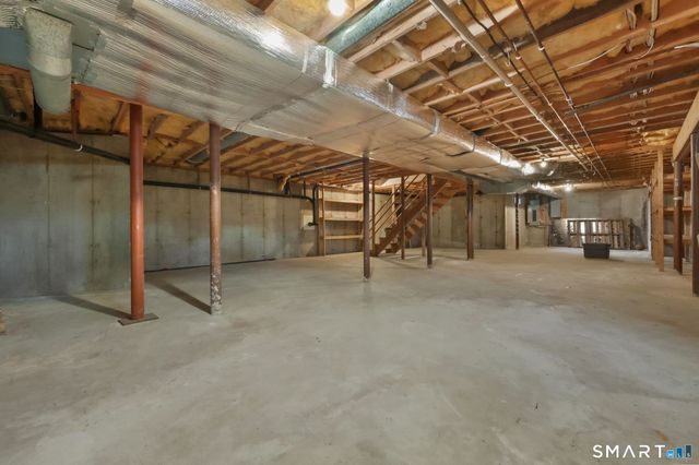 12 Hill Road, Old Saybrook, CT 06475