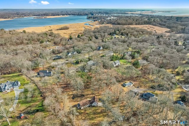 12 Hill Road, Old Saybrook, CT 06475