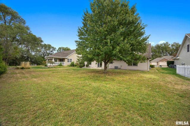 1921 DANE KELSEY Drive, Pekin, IL 61554