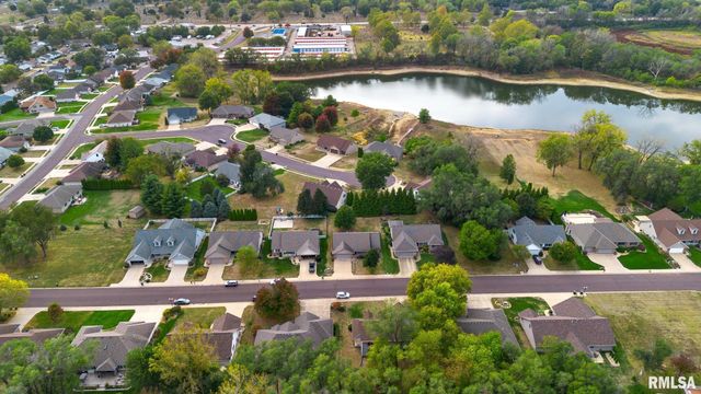 1921 DANE KELSEY Drive, Pekin, IL 61554