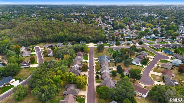 1921 DANE KELSEY Drive, Pekin, IL 61554