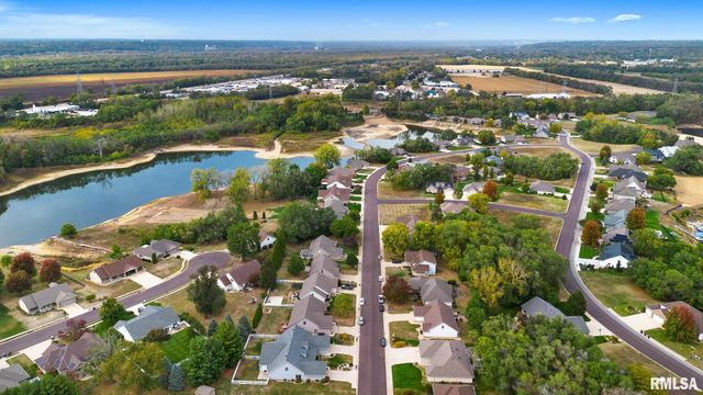 1921 DANE KELSEY Drive, Pekin, IL 61554