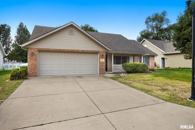 1921 DANE KELSEY Drive, Pekin, IL 61554