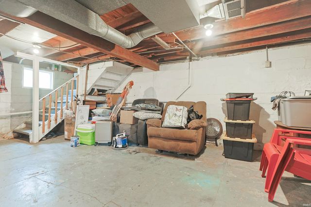 218 E Borley Avenue, Mishawaka, IN 46545