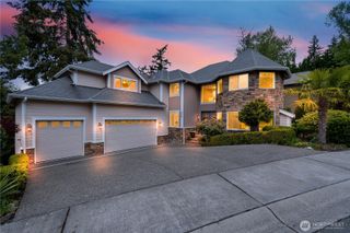 8228 NE 187th Way, Kenmore, WA 98028