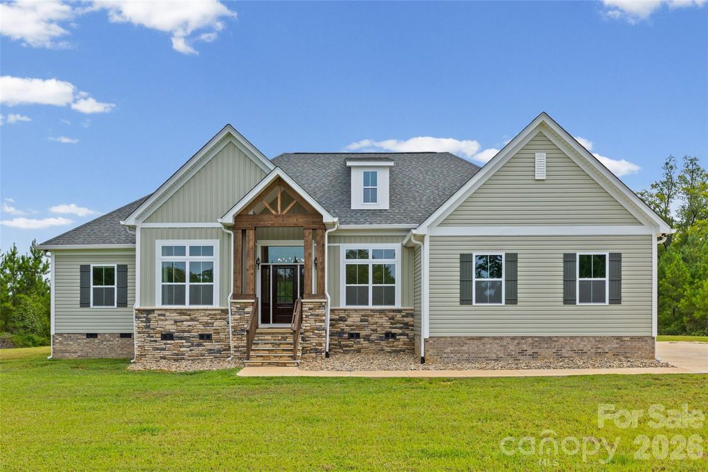 Image 1 of property listing at 2231 Wooten Road, Chester, SC 29706