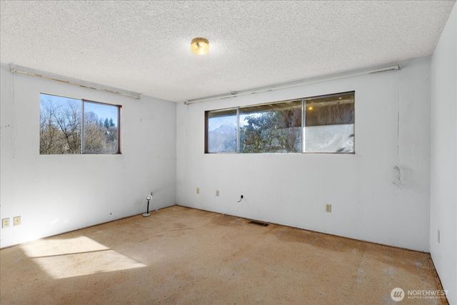 38425 SWEDE HEAVEN Road, Arlington, WA 98223