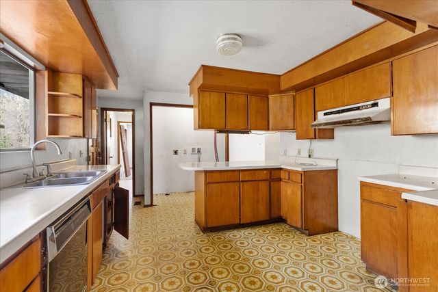 38425 SWEDE HEAVEN Road, Arlington, WA 98223