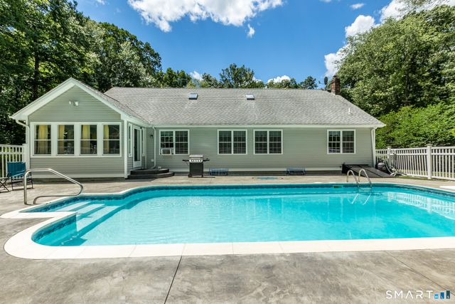432 Green Hollow Road, Killingly, CT 06239