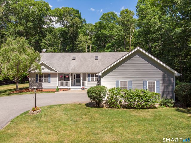 432 Green Hollow Road, Killingly, CT 06239