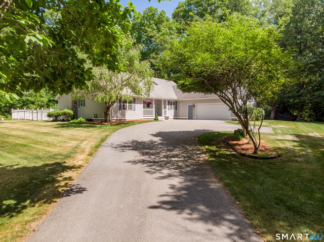 432 Green Hollow Road, Killingly, CT 06239