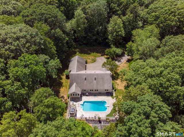 432 Green Hollow Road, Killingly, CT 06239