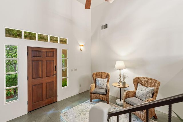 12600 Crimson Ct, Auburn, CA 95603